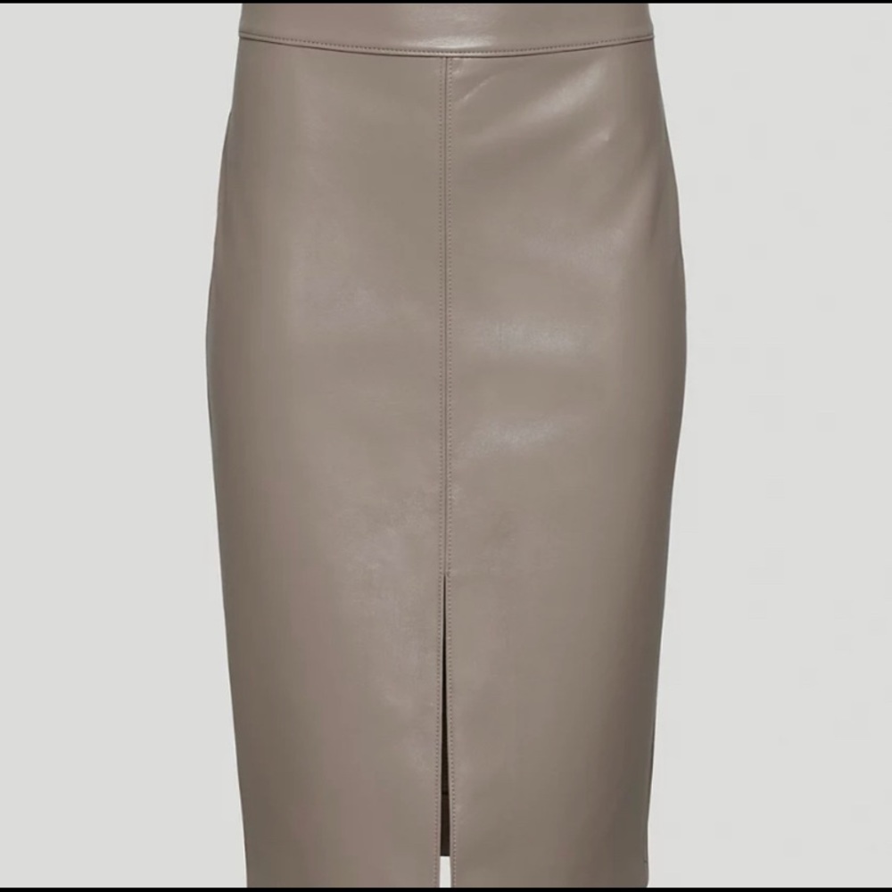 NWT Aritzia Babaton Deep Taupe Brown Leather Pegu High Raise Pencil Skirt sz 00